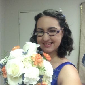 Meet your Posher, Crystal