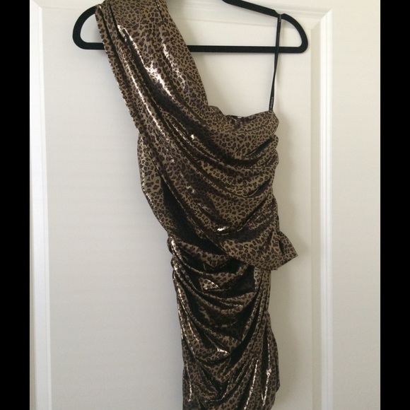 Bebe dress
