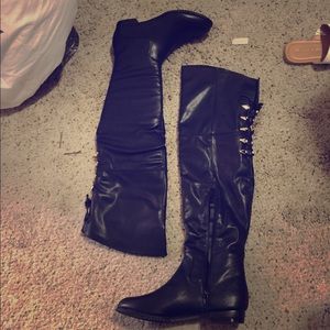 NEW HTHIGH HIGH BOOTS