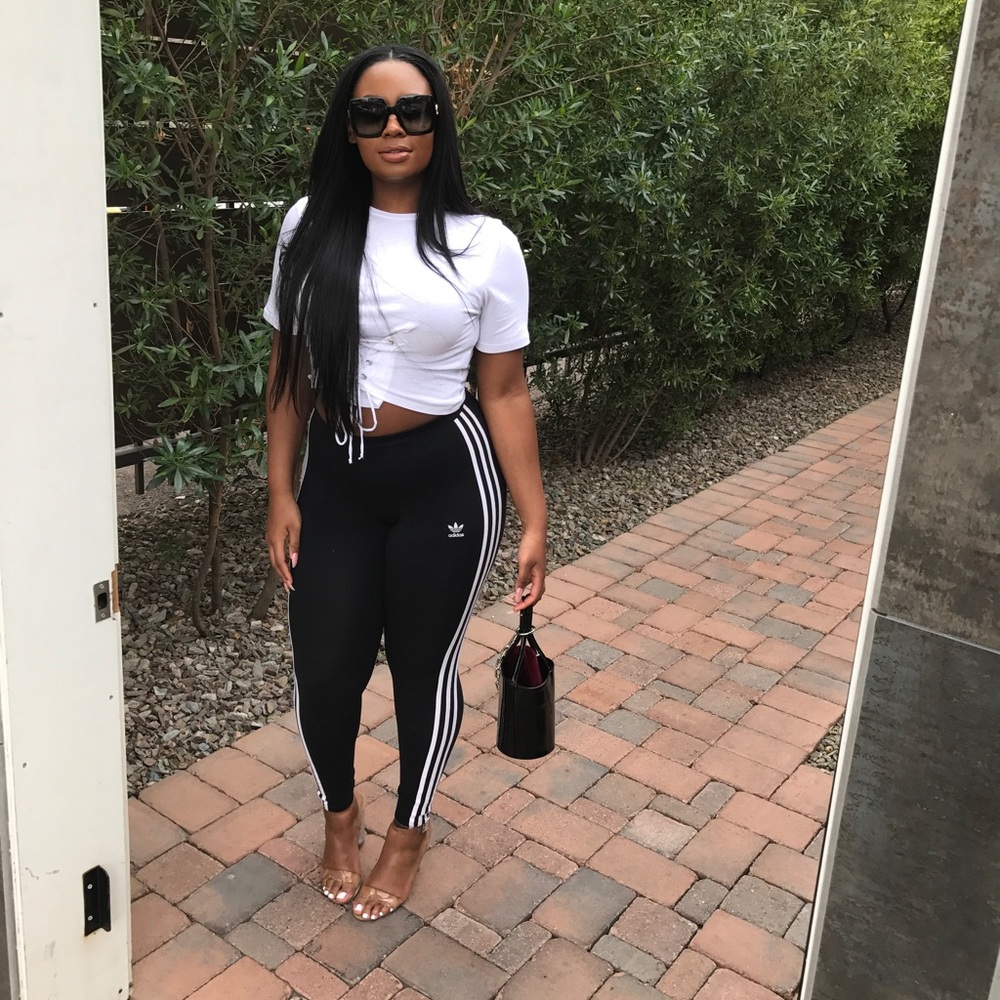 Meet your Posher, Alexis