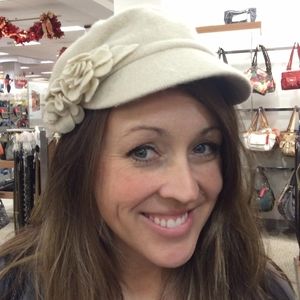 Meet your Posher, Heidi