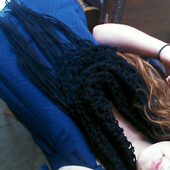 Fringe infinity scarf - Picture 1 of 1