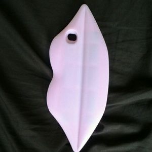 IPhone 4 lips case