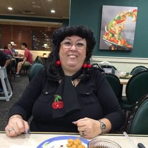 Meet your Posher, Debra