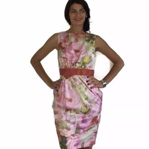 BCBGMAXAZRIA Floral Dress Fit Side Pocket Knee Len