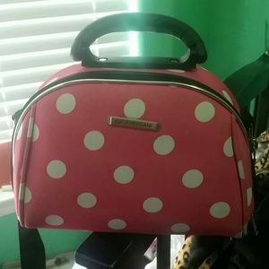 Retro traveling case