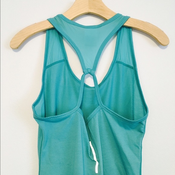 Nike Dri-Fit • Tank Top • Size Medium - Picture 2 of 3