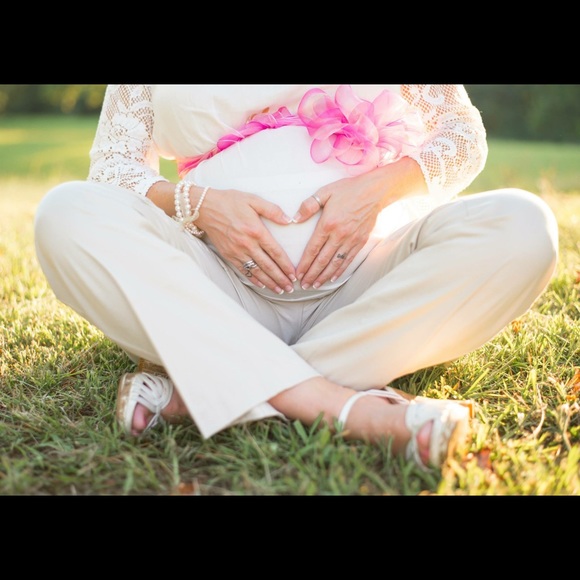 Maternity khaki pants