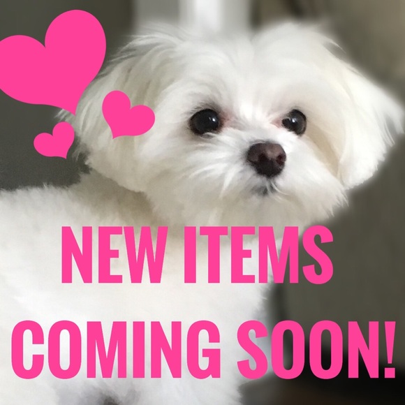 New Stuff...👙👚👖👗👠👡👢👒🎒👝👛👜🕶💍
