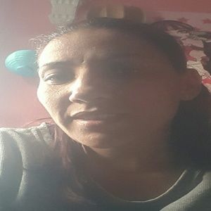 Meet your Posher, Roxana