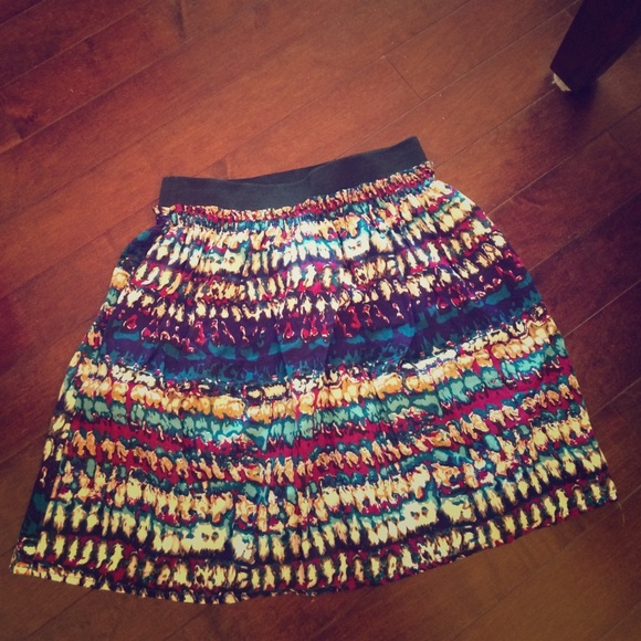 Multicolor skirt, size small
