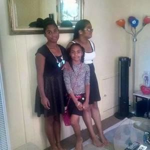 Meet your Posher, Desoree