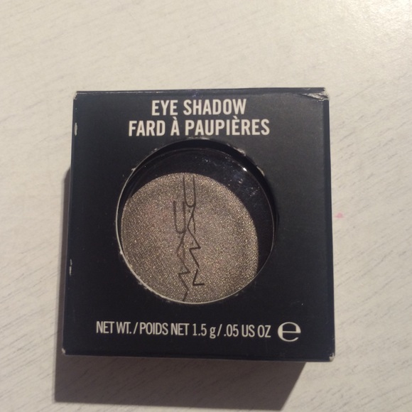 Mac Smoke & Diamonds