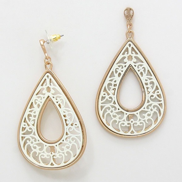 Ivory Resin Filigree Droplet Earrings