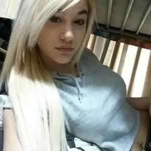 Meet your Posher, Brooke