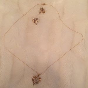 Gold necklace with earrings