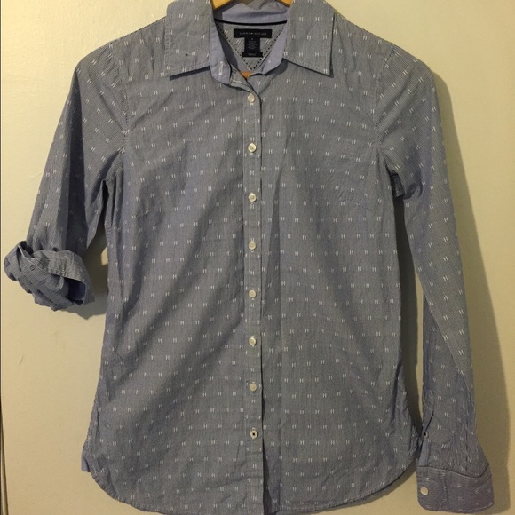 Casual long sleeve dress shirt