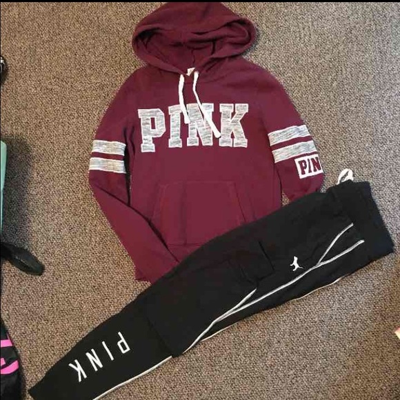 Maroon pullover and sweats set