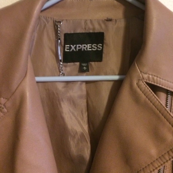 Express Jacket - Picture 2 of 3