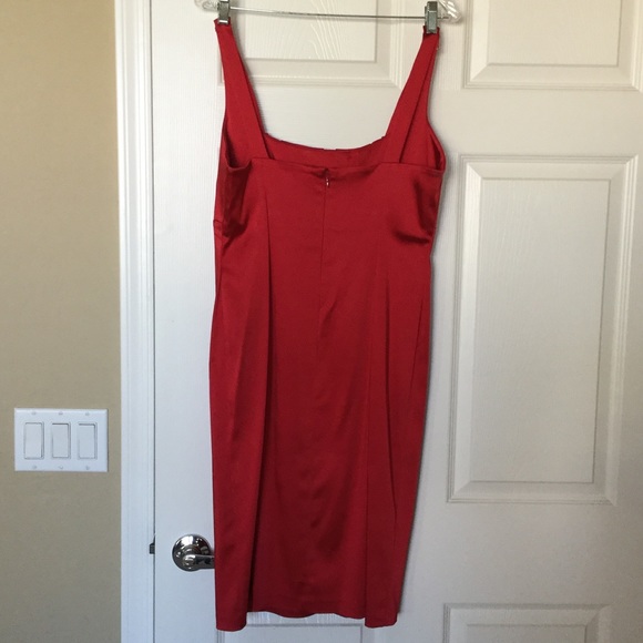 Red cocktail dress - Picture 2 of 3