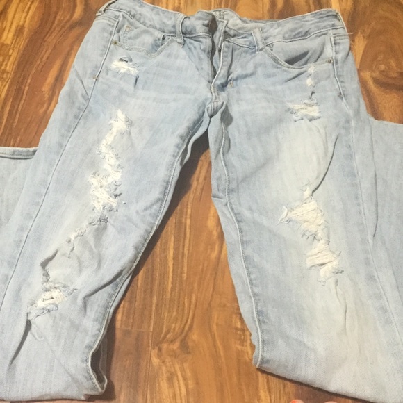American Eagle Jeans - Picture 2 of 4