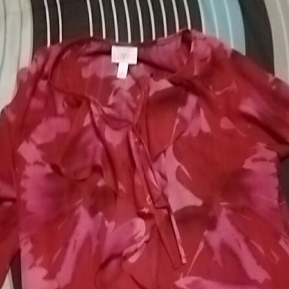 Used - Picture 2 of 3