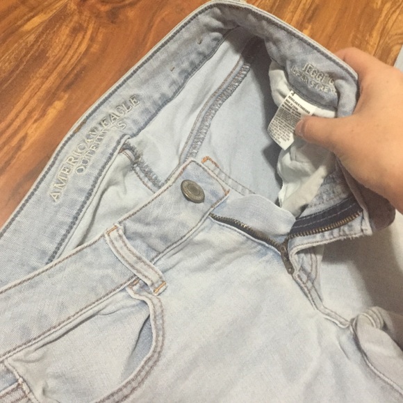 American Eagle Jeans - Picture 2 of 3