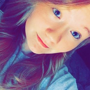 Meet your Posher, Brittany