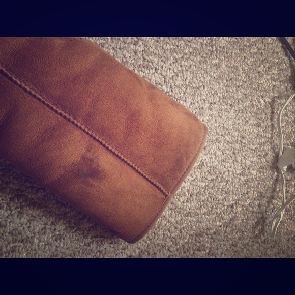 Tall tan UGGS. Worn 4 times SIZE 8