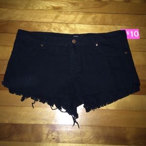black Jean shorts