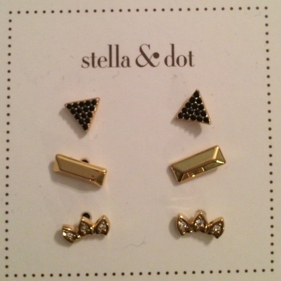 Stella & Dot Aurora Stud Pack