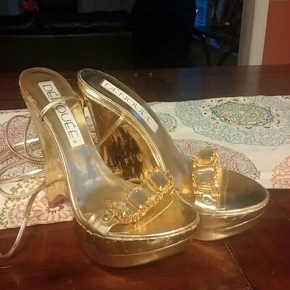 Never worn Denouee wedges/heels