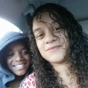 Meet your Posher, Rochelle