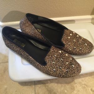 Kenneth Cole leopard print flats
