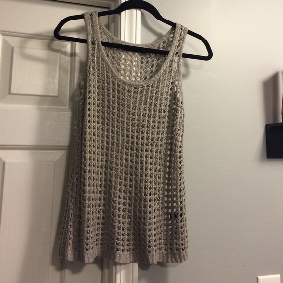 Knit tank grey.