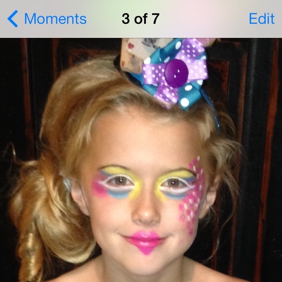 Meet your Posher, Amber - Picture 1 of 1