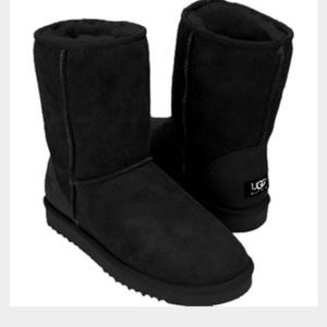 UGGS 💘SHOE SALE!!💘