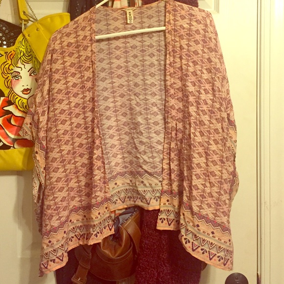 Aeropostle kimono!! ❤️