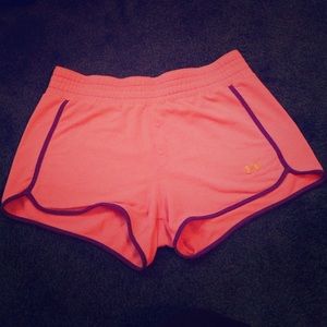 Underarmor shorts