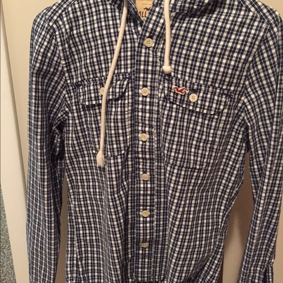 Men's Hollister shirt