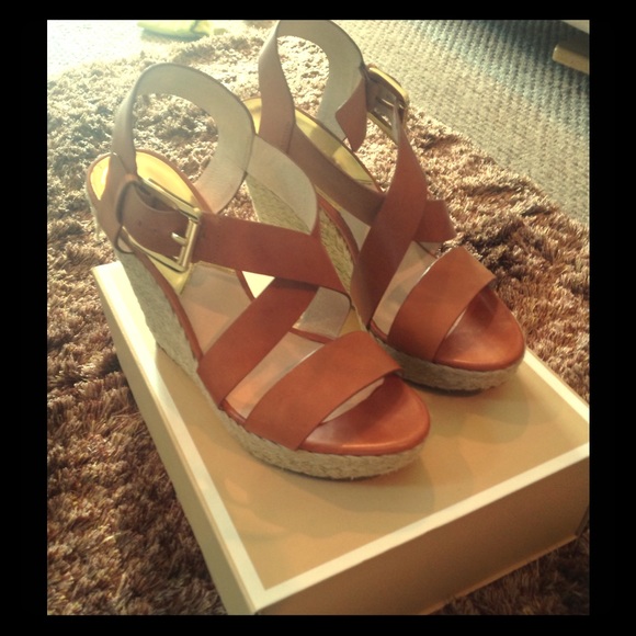 Michael Kors Giovanna Tan Leather Wedge Sandal