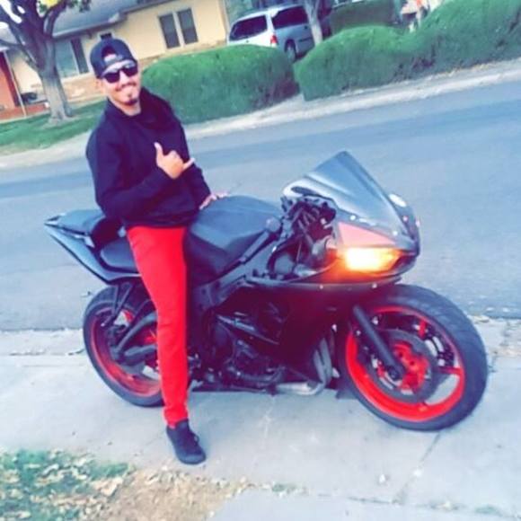 Meet your Posher, Alex