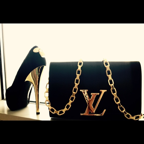 Louis Vuitton Handbags - Gorgeous Louis Vuitton purse. NEW! Louis Vuitton Handbags - Gorgeous Louis Vuitton purse. NEW!