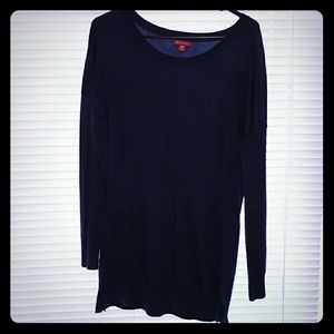 Longer navy blue lightweight sweater