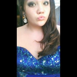 Meet your Posher, Makayla