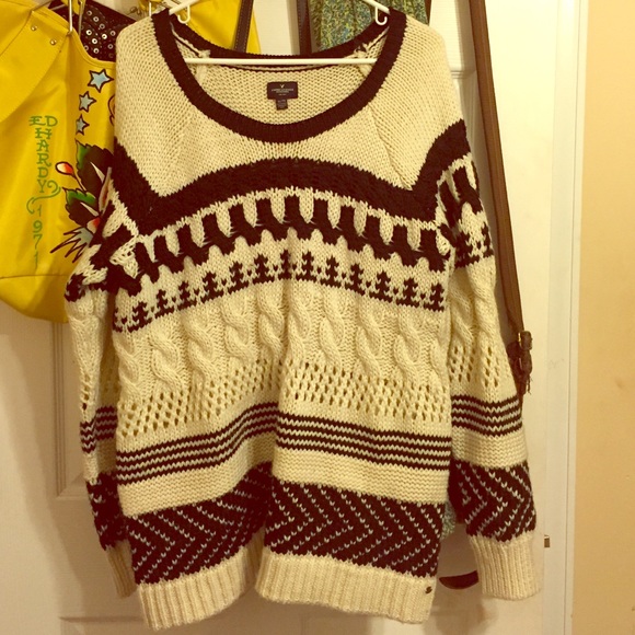 American eagle sweater!! ❤️