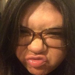 Meet your Posher, Maria