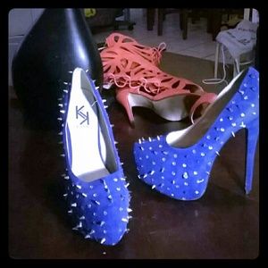 Blue spike shoes