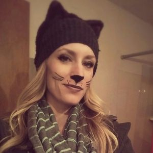 Meet your Posher, Chrissy