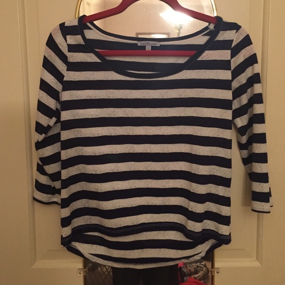 Striped top - Picture 1 of 1